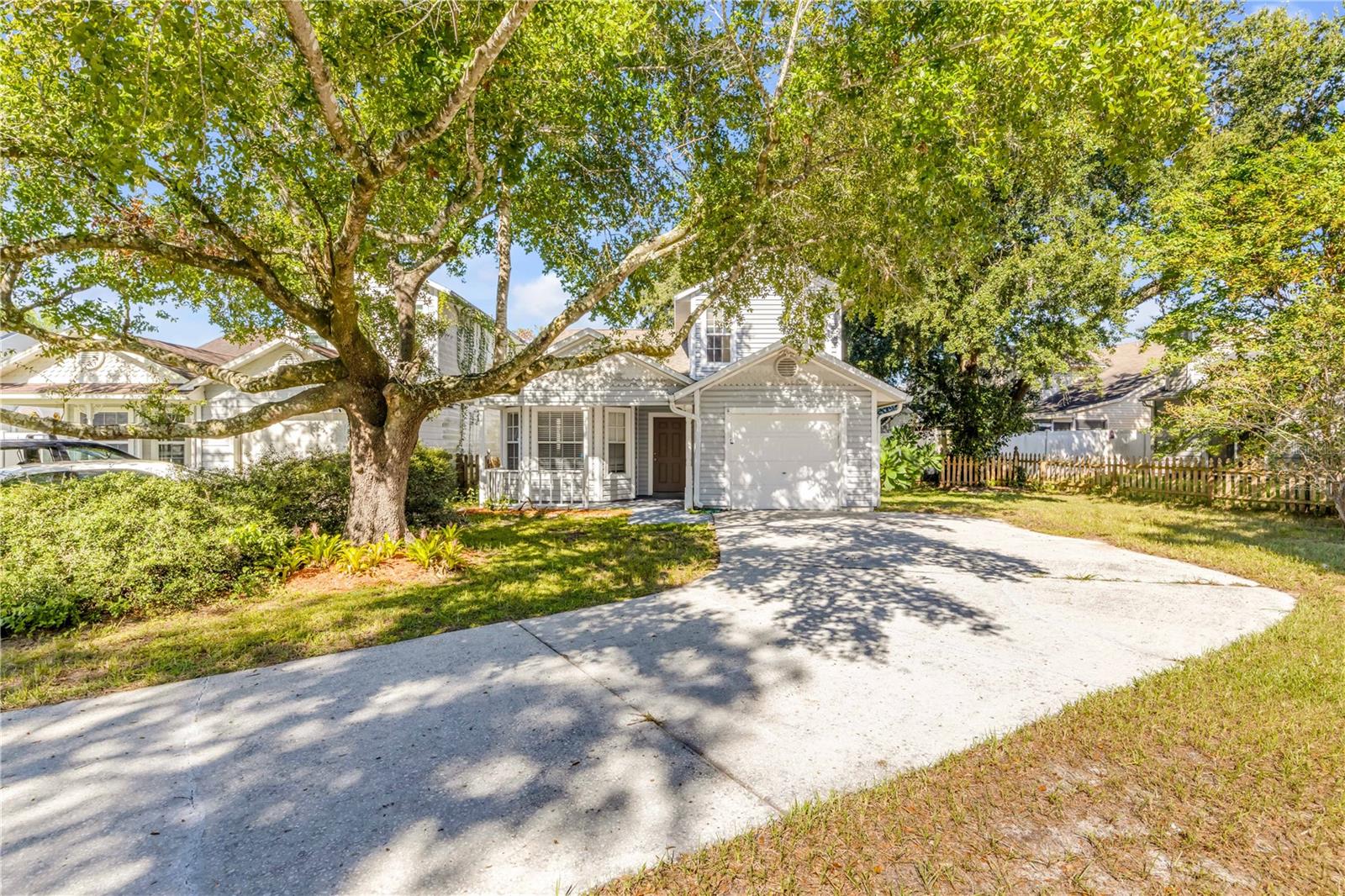 6787 BRITTANY CHASE CT — photo 3