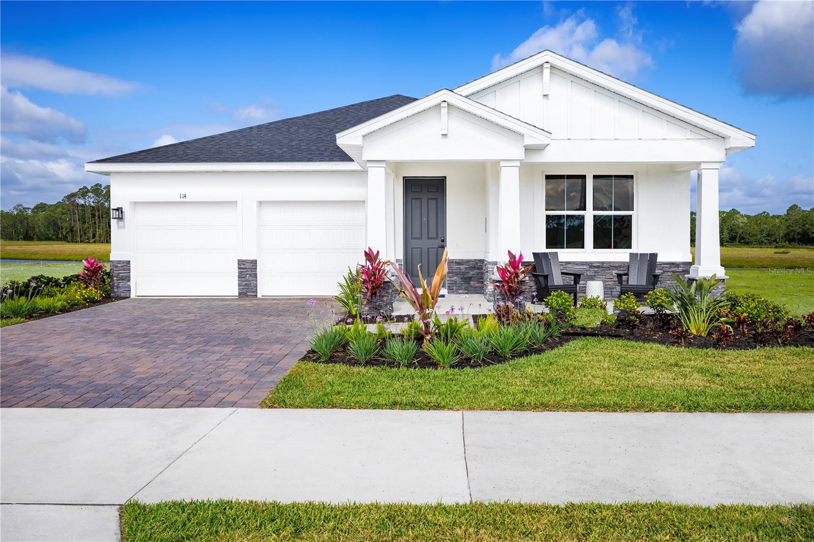 119 VENETIAN PALMS BLVD