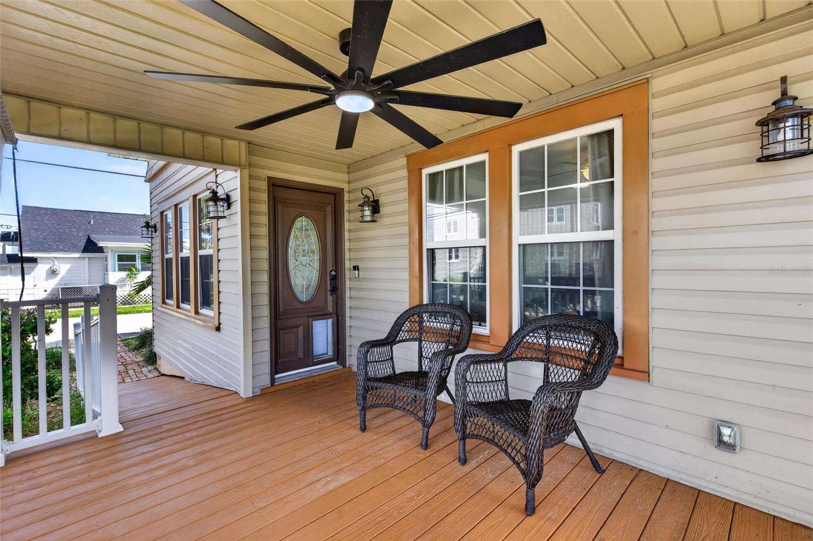 409 S GRANDVIEW AVE — photo 12