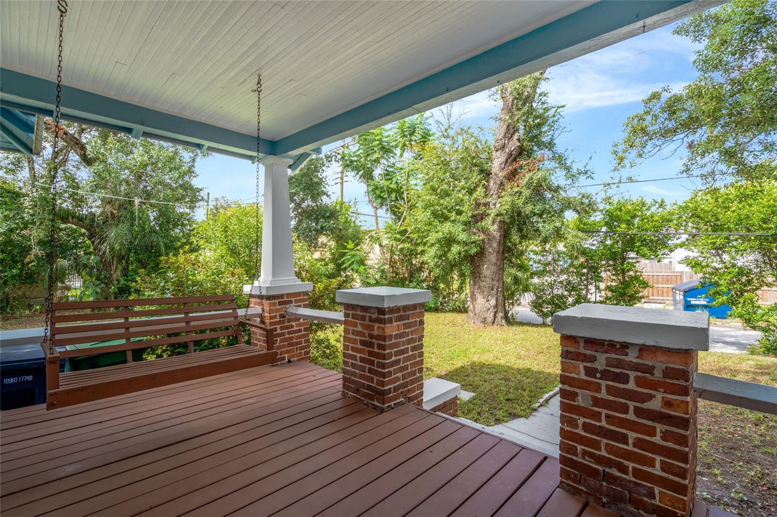 4109 N SUWANEE AVE — photo 3