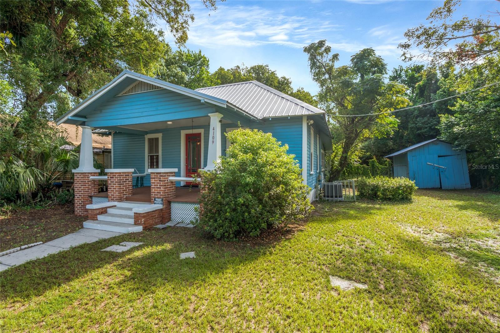 4109 N SUWANEE AVE