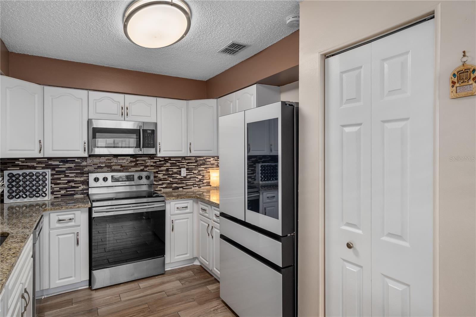 15124 SPRINGVIEW ST — photo 11